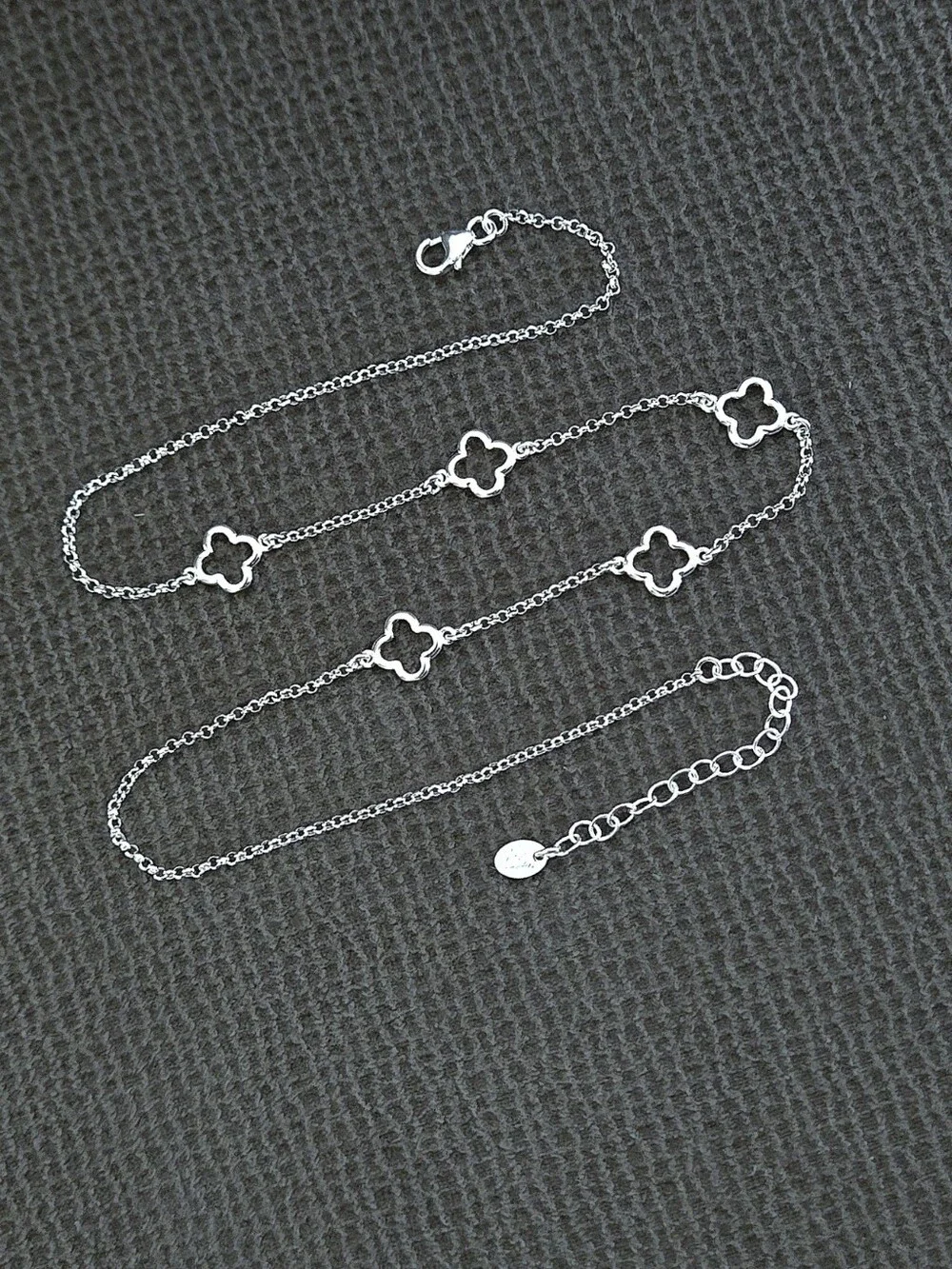 Mia Fiore Stationary Silver🤍 Open Clovers🍀 Necklace - NWT